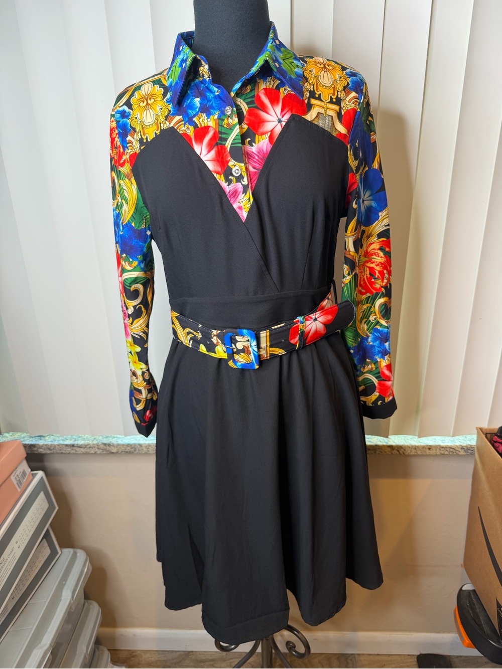 Dalia Macphee Long Sleeve Collared Floral Border Belted Dress Size Large